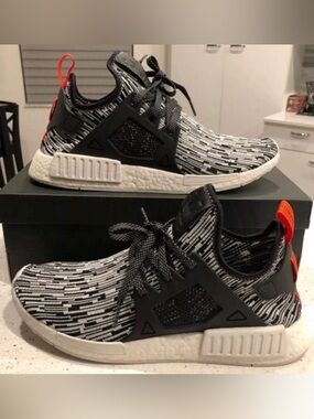 ADIDAS NMD XR1 S32216 Glitch Camo White Core Black Semi Solar Red Size 12